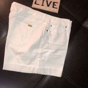 4” White Jennifer Lopez Shorts